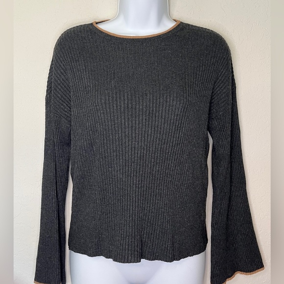 ZARA Knitwear Winter Collection gray sweater, size 11-12 years (close to M-L) - Picture 1 of 12